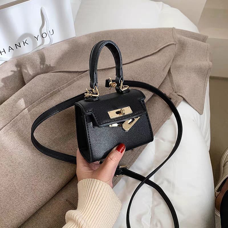 Mini Kelly Noir Basique Élégant (Classic Black Mini Kelly Bag)